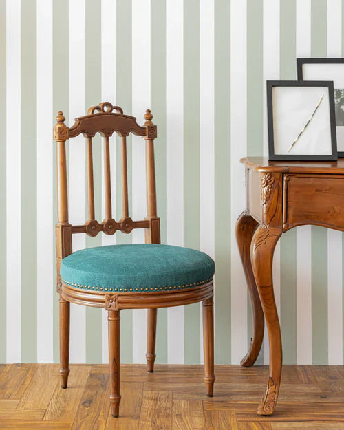 Transform Your Dining Space: Luxury Furniture for a Statement Lifestyle