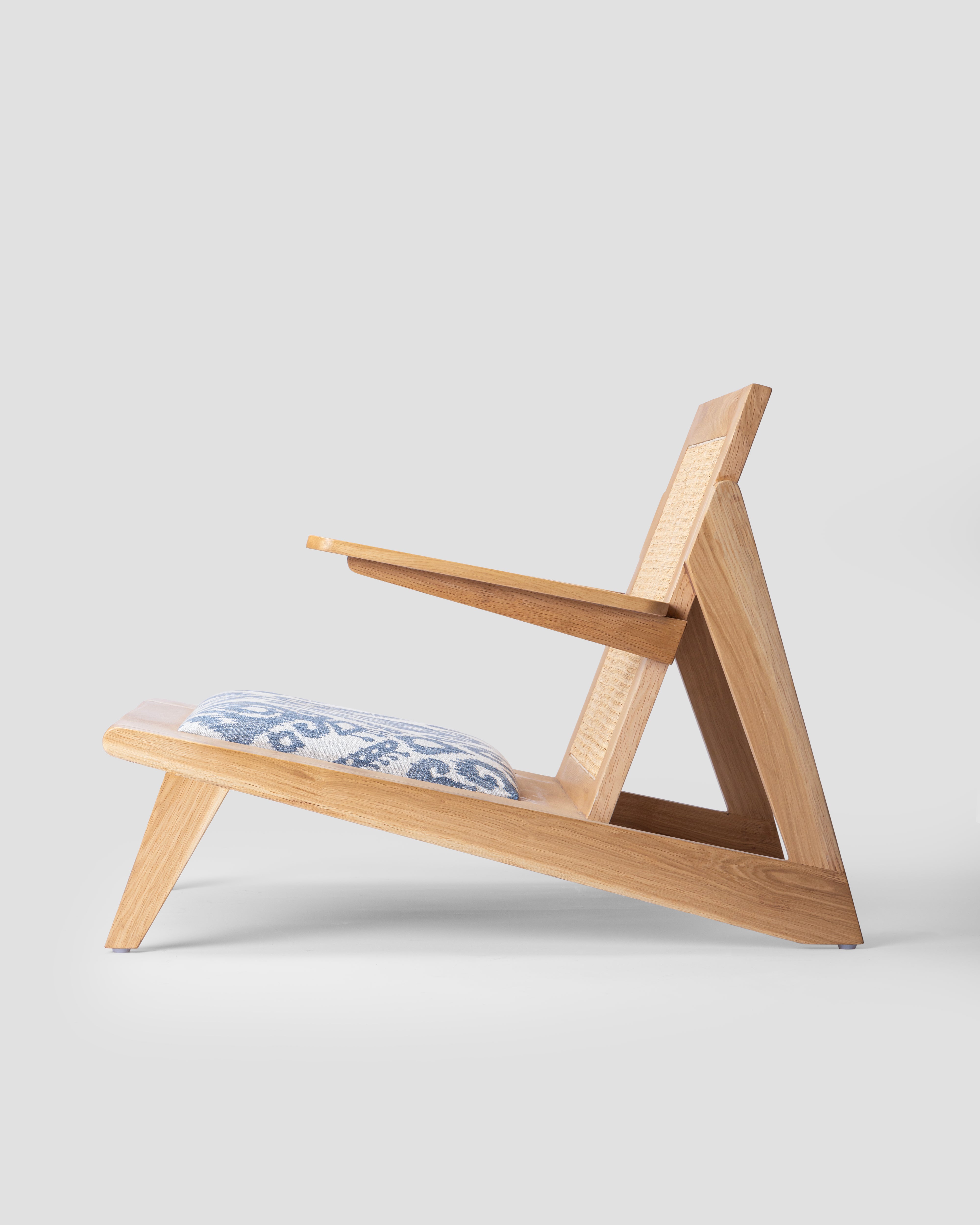 Zeph Lounge Chair