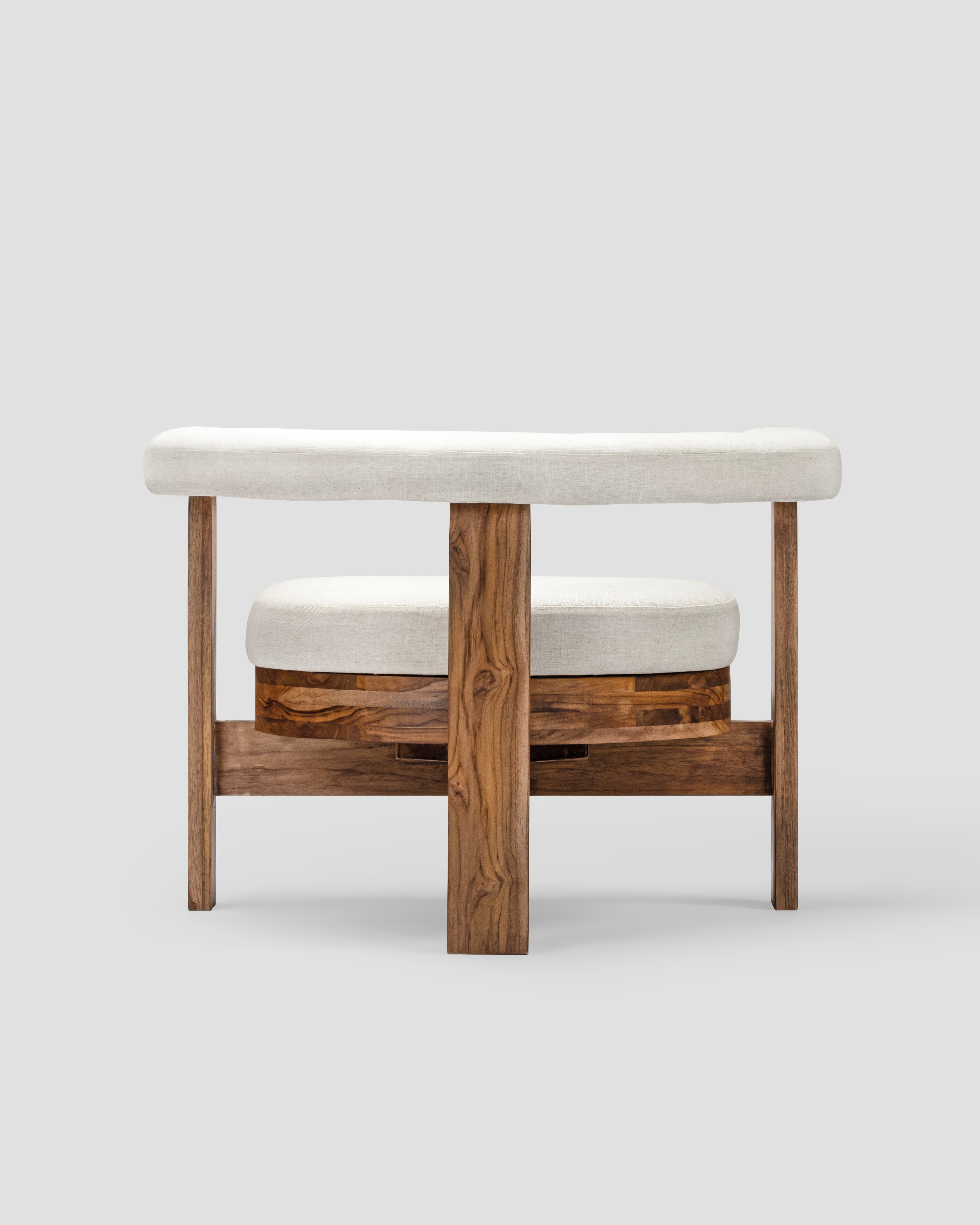 Nova Sacandinavian Arm Chair