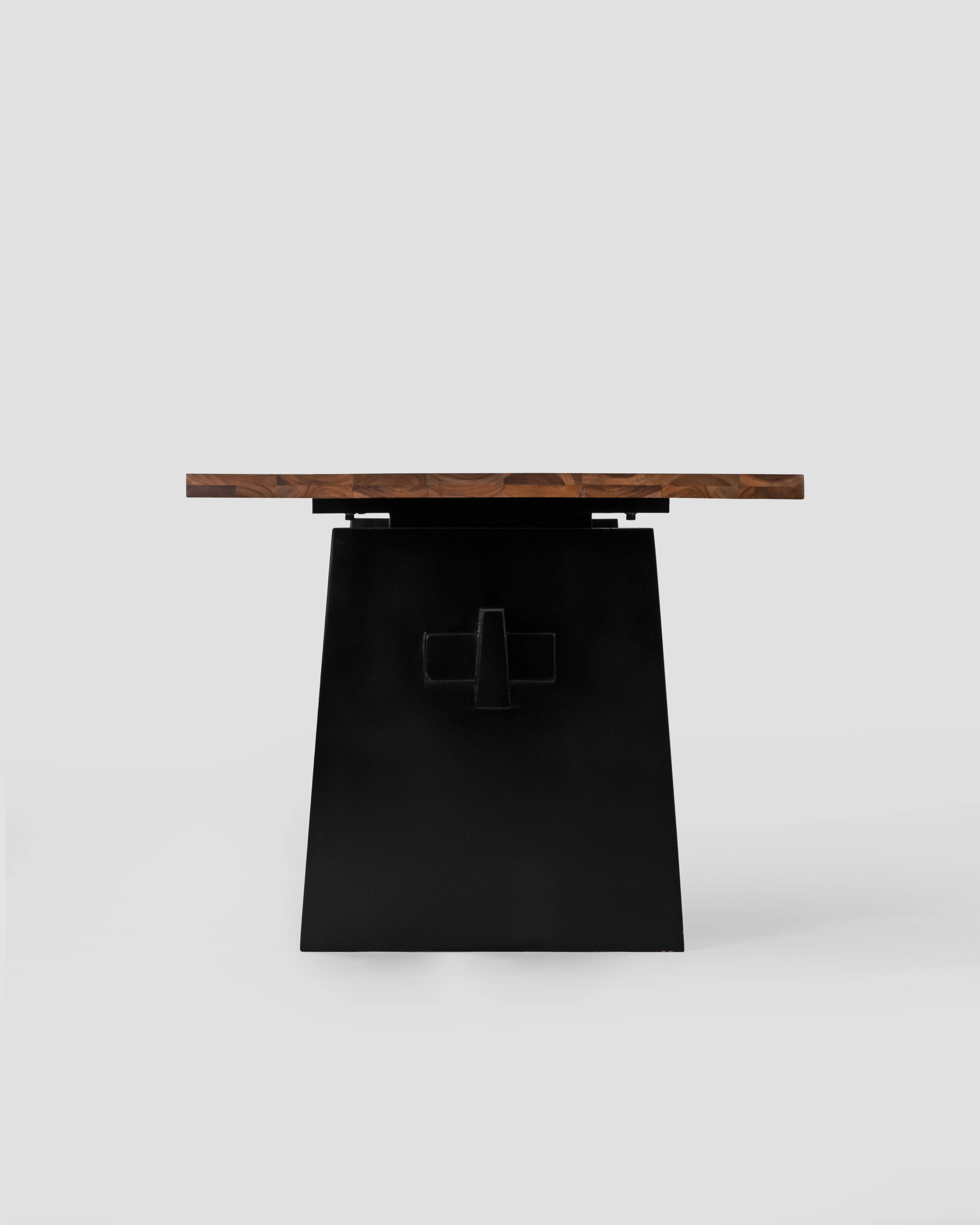 Napier Memphis Dining Table