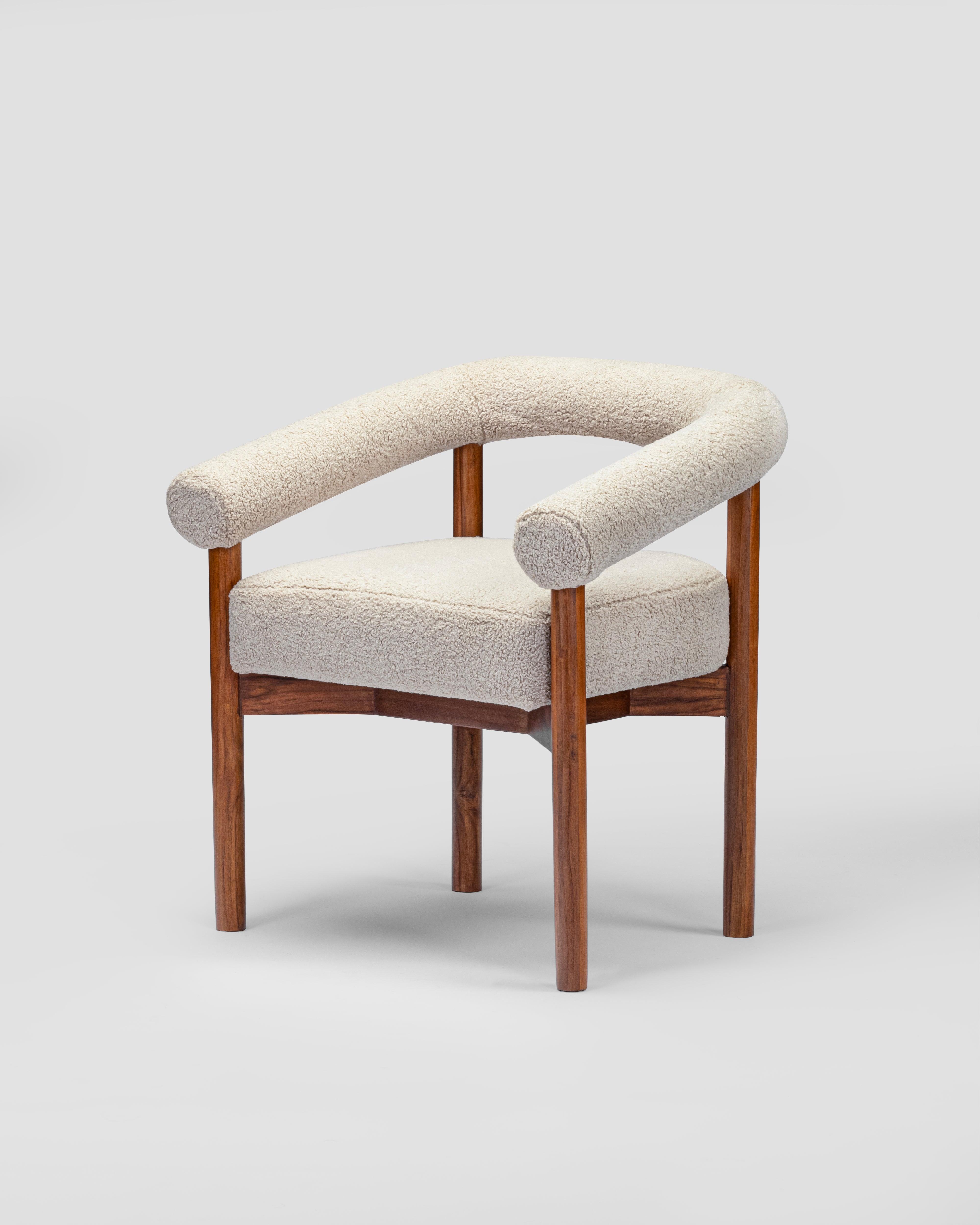 Zoye Modern Dining Chair