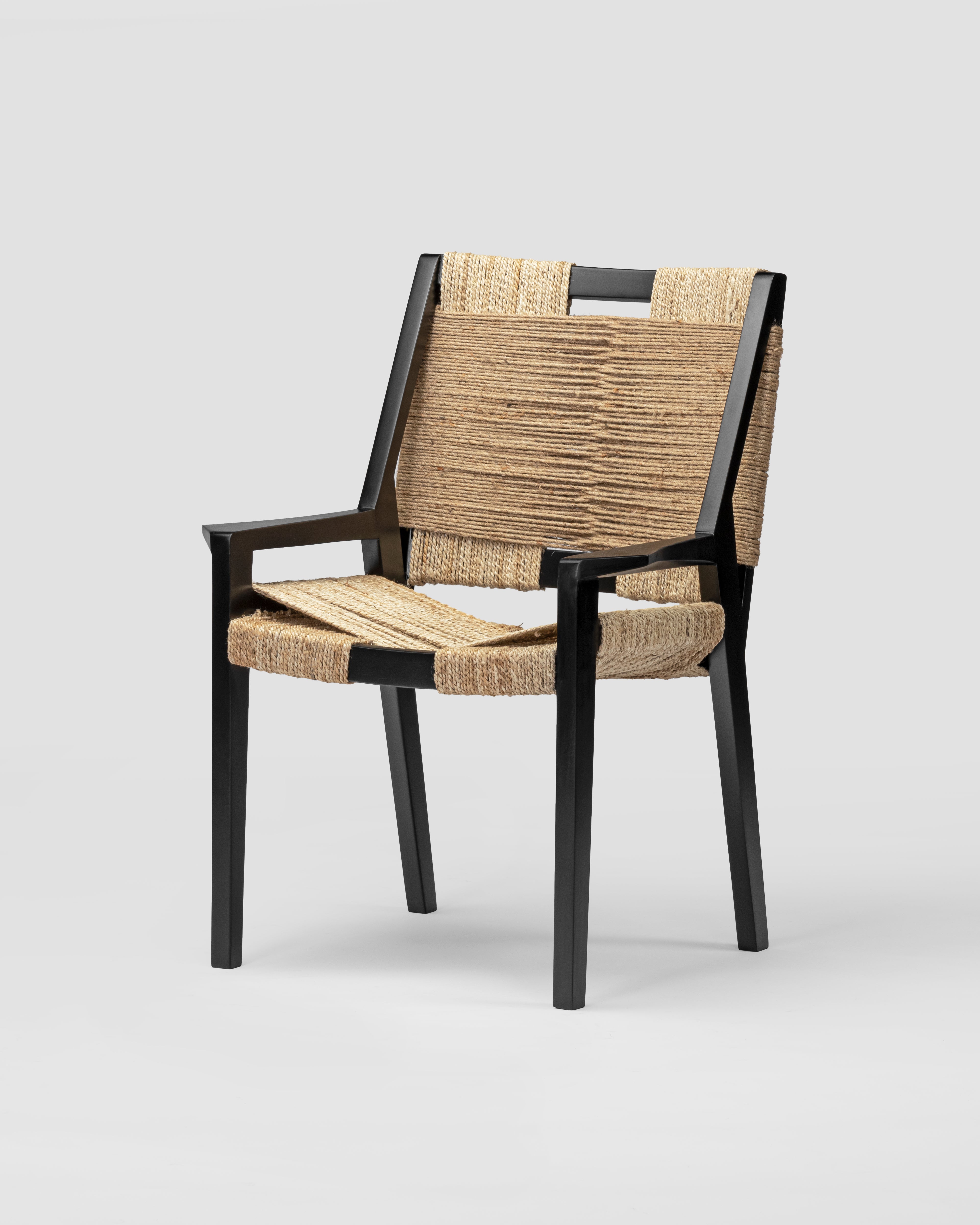 Sirah japandi Dining Chair