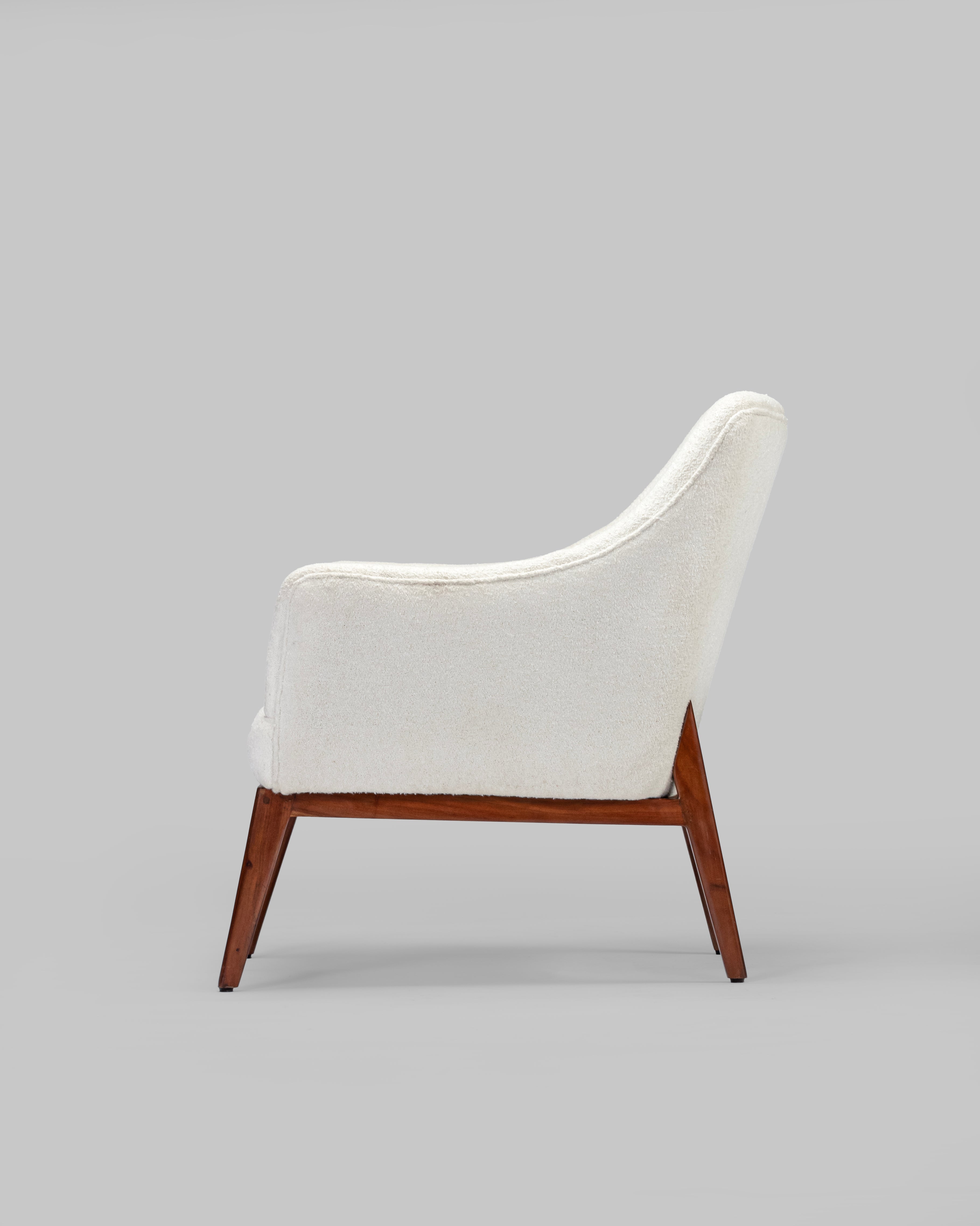 Aspyn Mid-Century Arm Chair